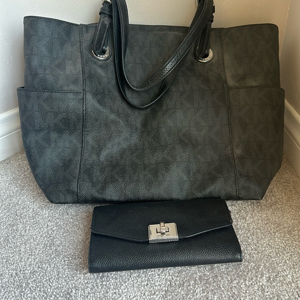 MK bag with wallet